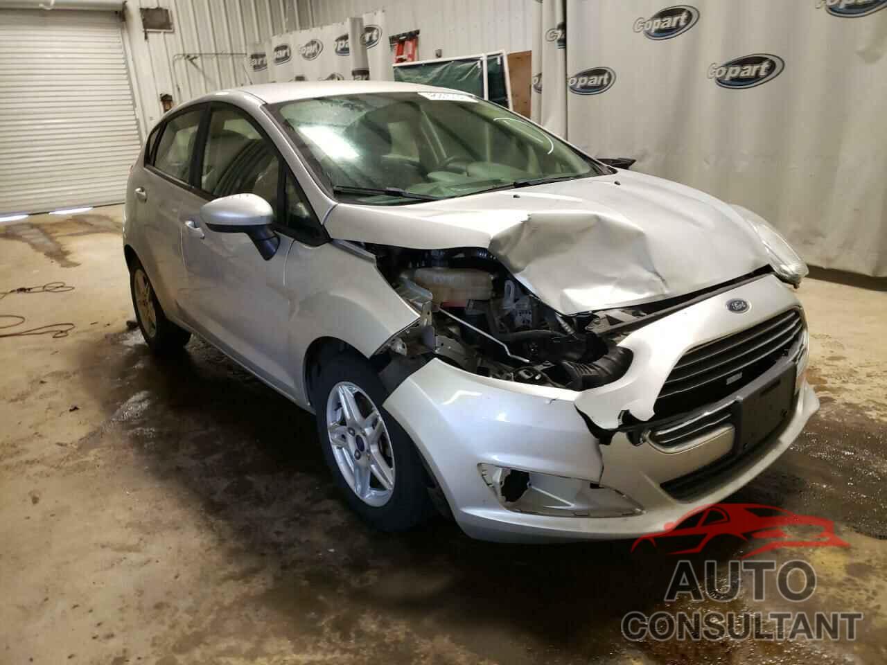 FORD FIESTA 2018 - 3FADP4EJ4JM122080