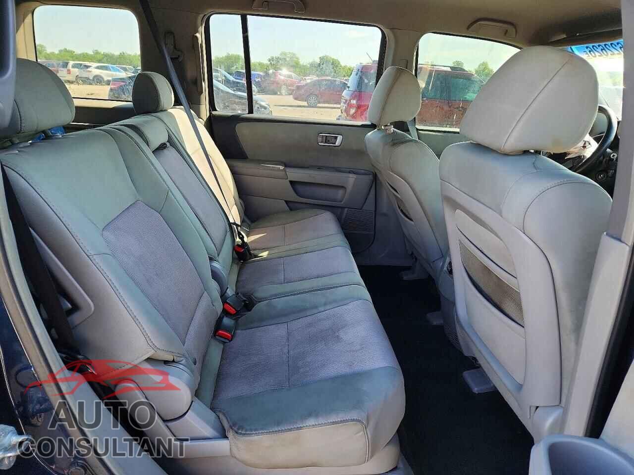 HONDA PILOT 2009 - 5FNYF48429B036254