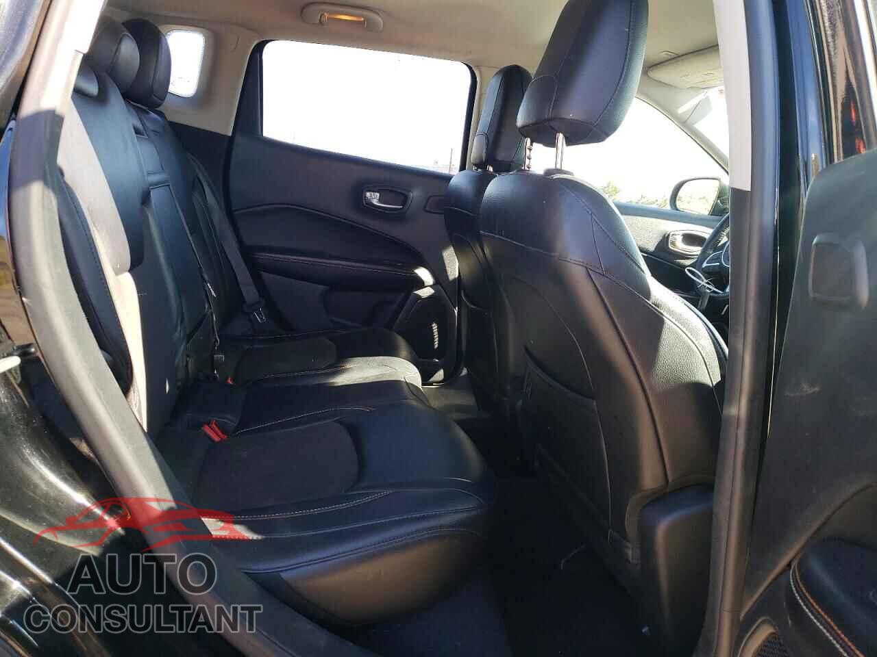 JEEP COMPASS 2017 - 3C4NJDBB6HT646084