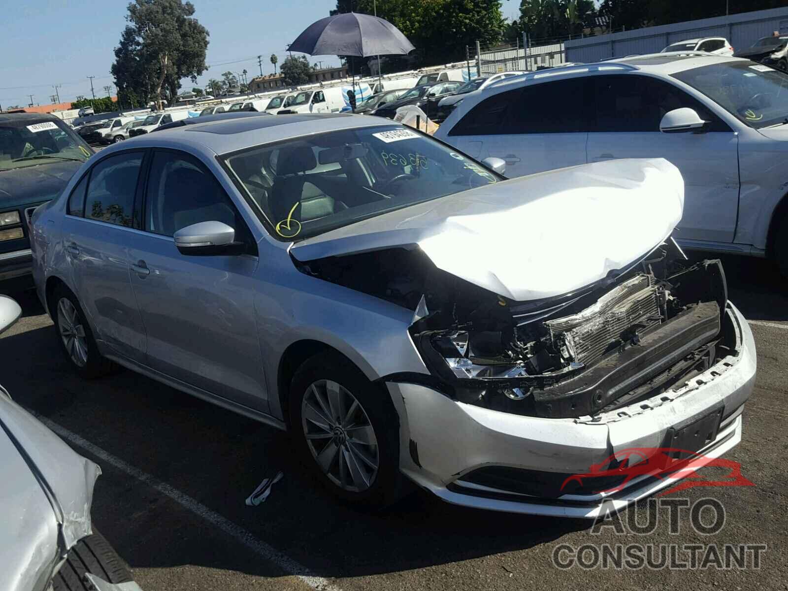 VOLKSWAGEN JETTA 2015 - 3VWD17AJ4FM343184