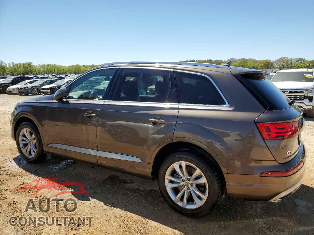 AUDI Q7 2017 - WA1LAAF70HD017366