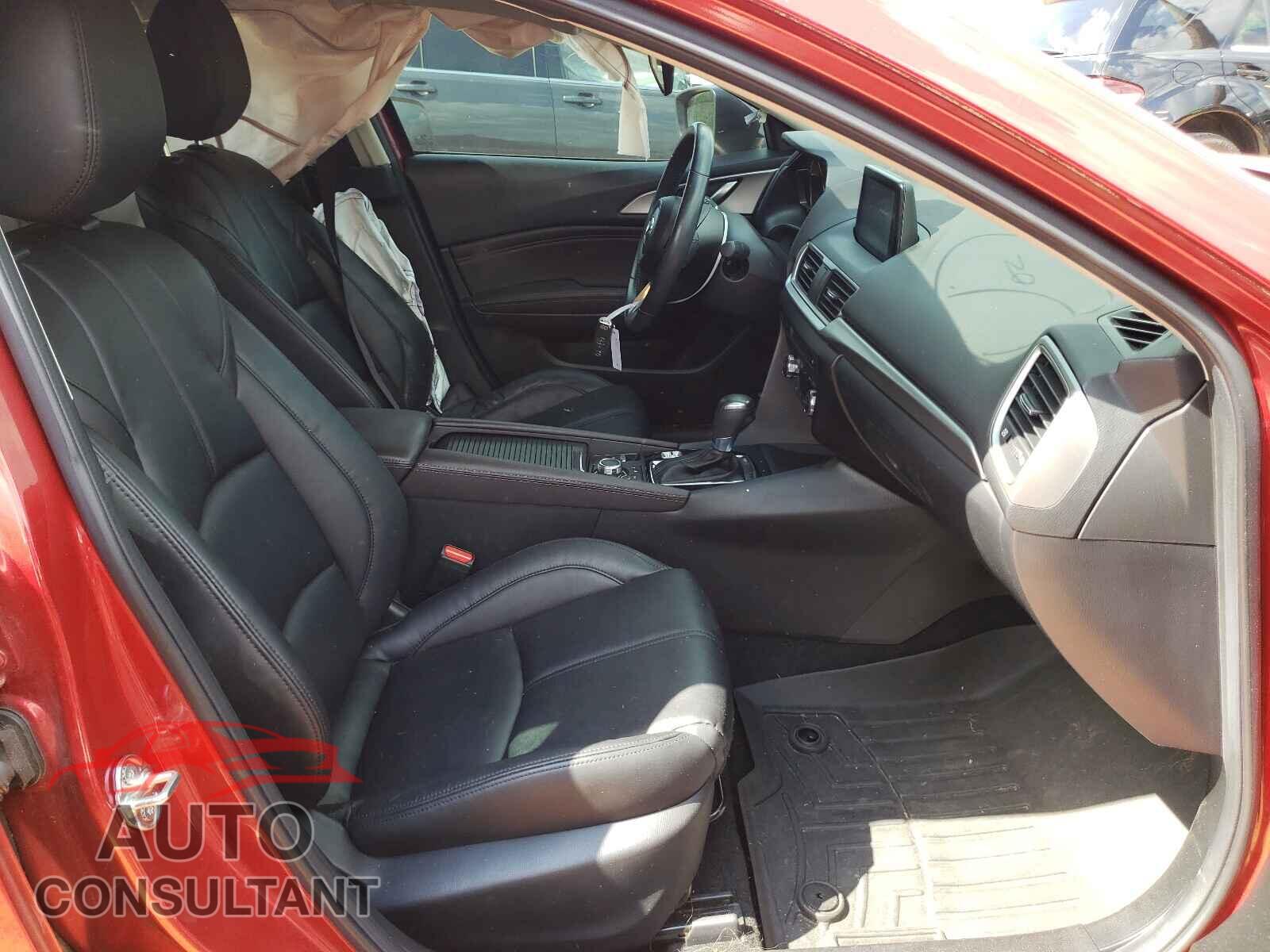 MAZDA 3 2017 - 3MZBN1L77HM107240