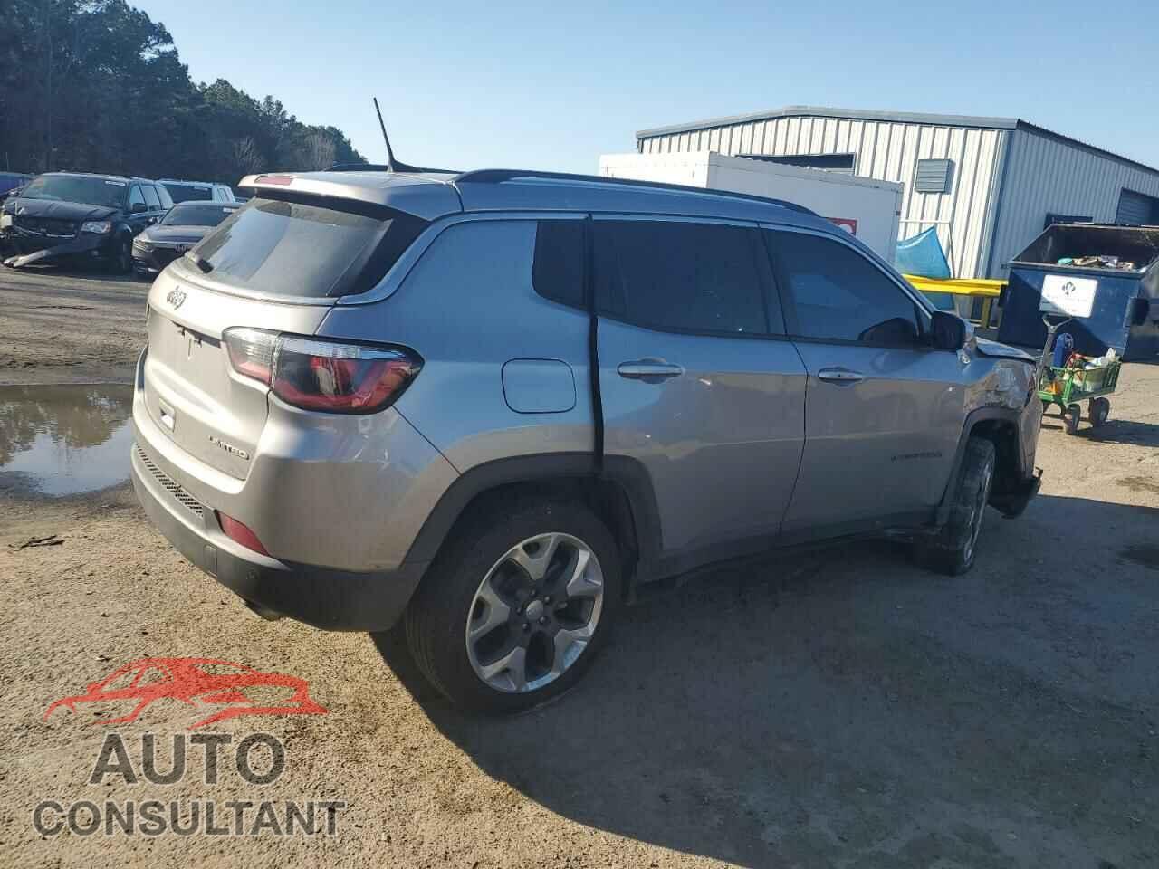 JEEP COMPASS 2018 - 3C4NJCCB9JT358106