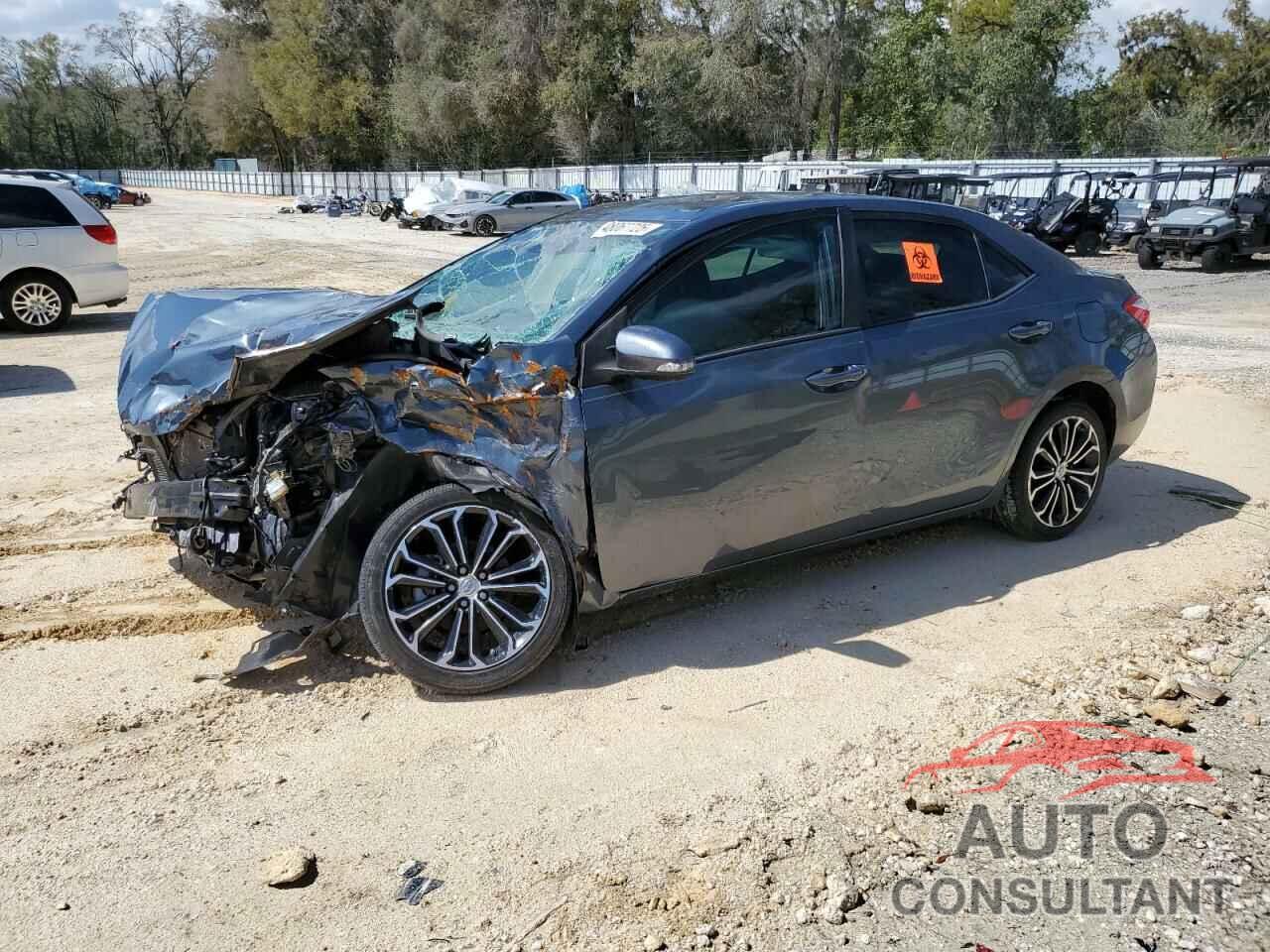 TOYOTA COROLLA 2015 - 2T1BURHE1FC260813