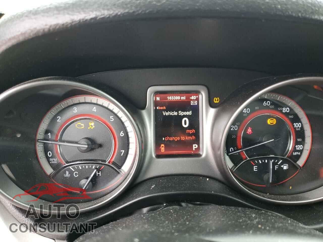 DODGE JOURNEY 2015 - 3C4PDCGG8FT737319