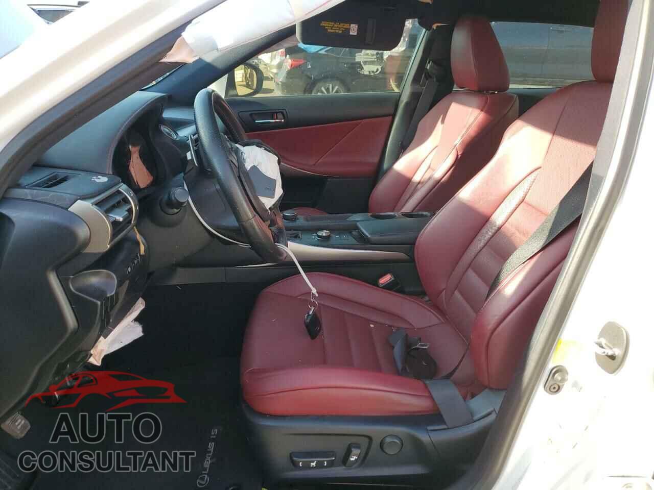 LEXUS IS 2016 - JTHBE1D24G5027435