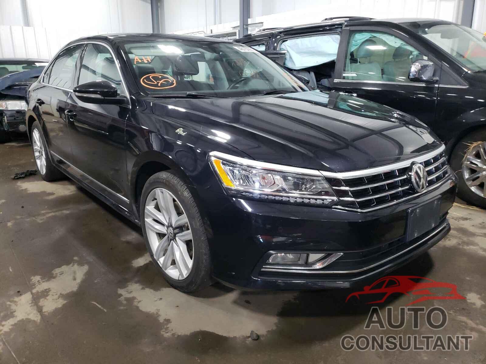 VOLKSWAGEN PASSAT 2017 - 1VWCT7A33HC044992