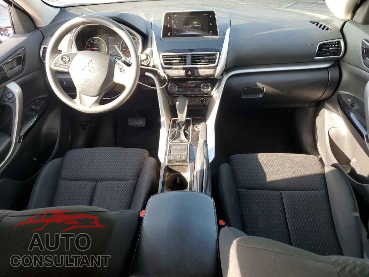 MITSUBISHI ECLIPSE 2018 - JA4AT4AA7JZ056146