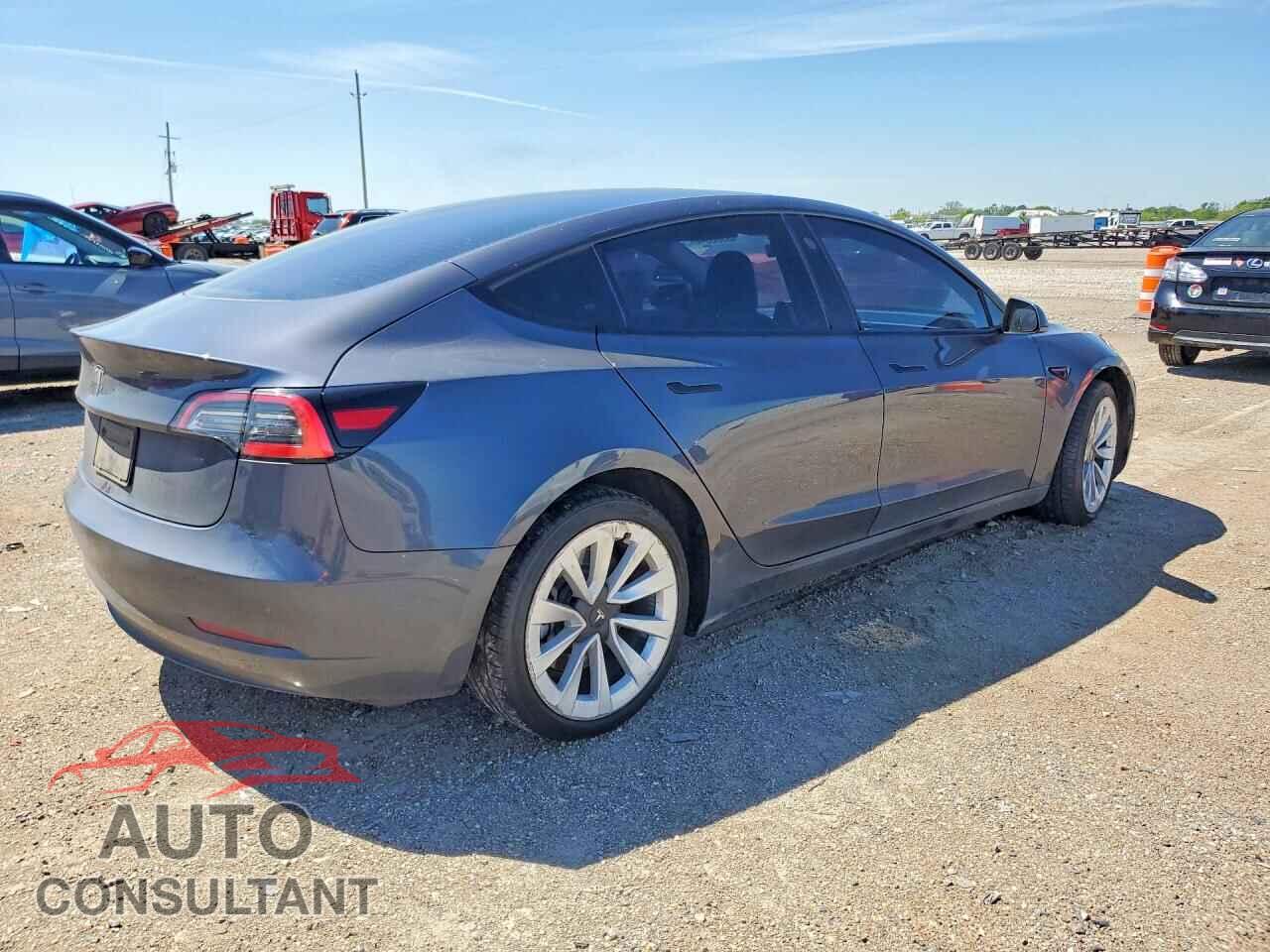 TESLA MODEL 3 2023 - 5YJ3E1EA5PF472230