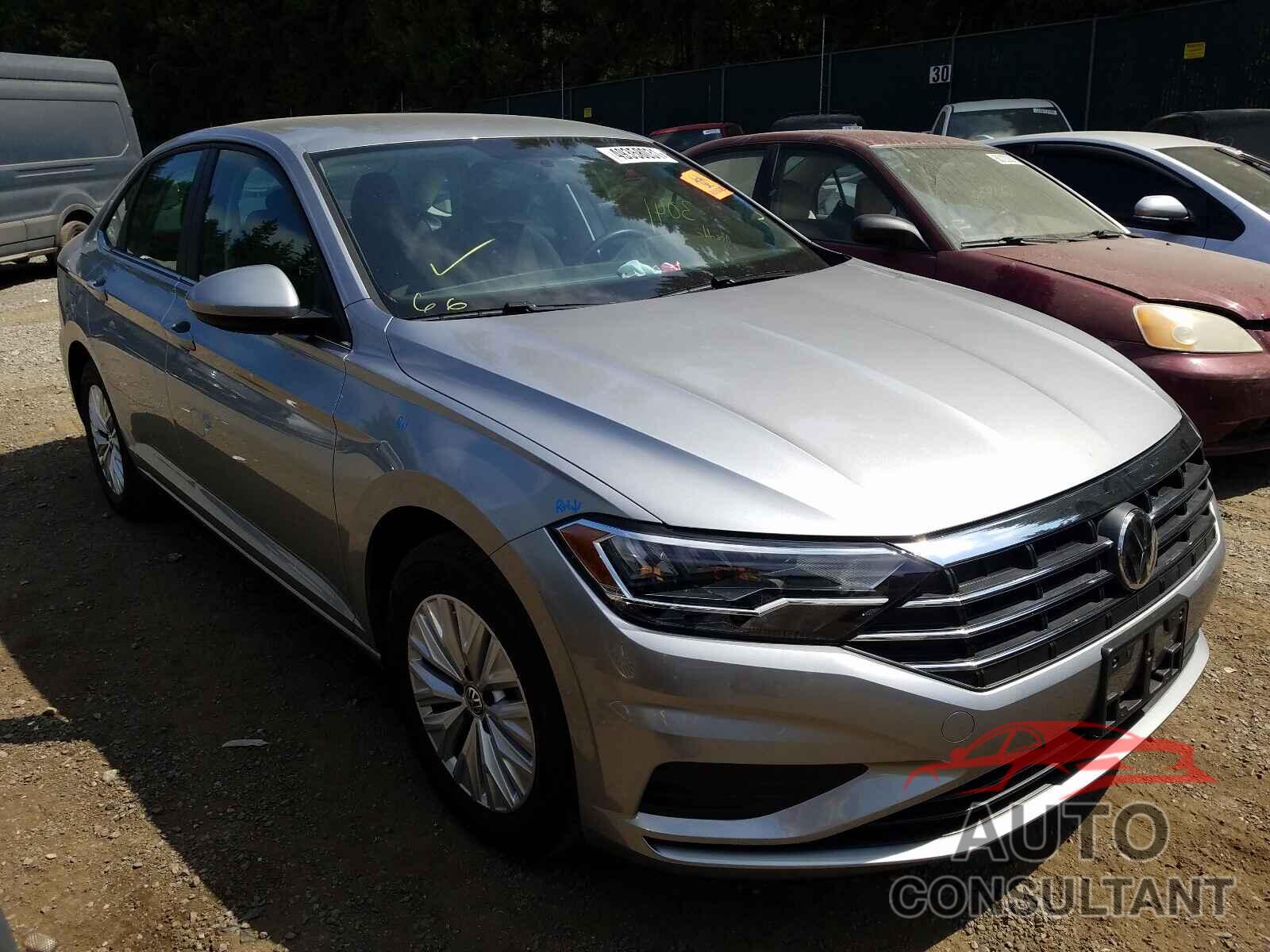 VOLKSWAGEN JETTA 2019 - 3VWC57BU2KM221085