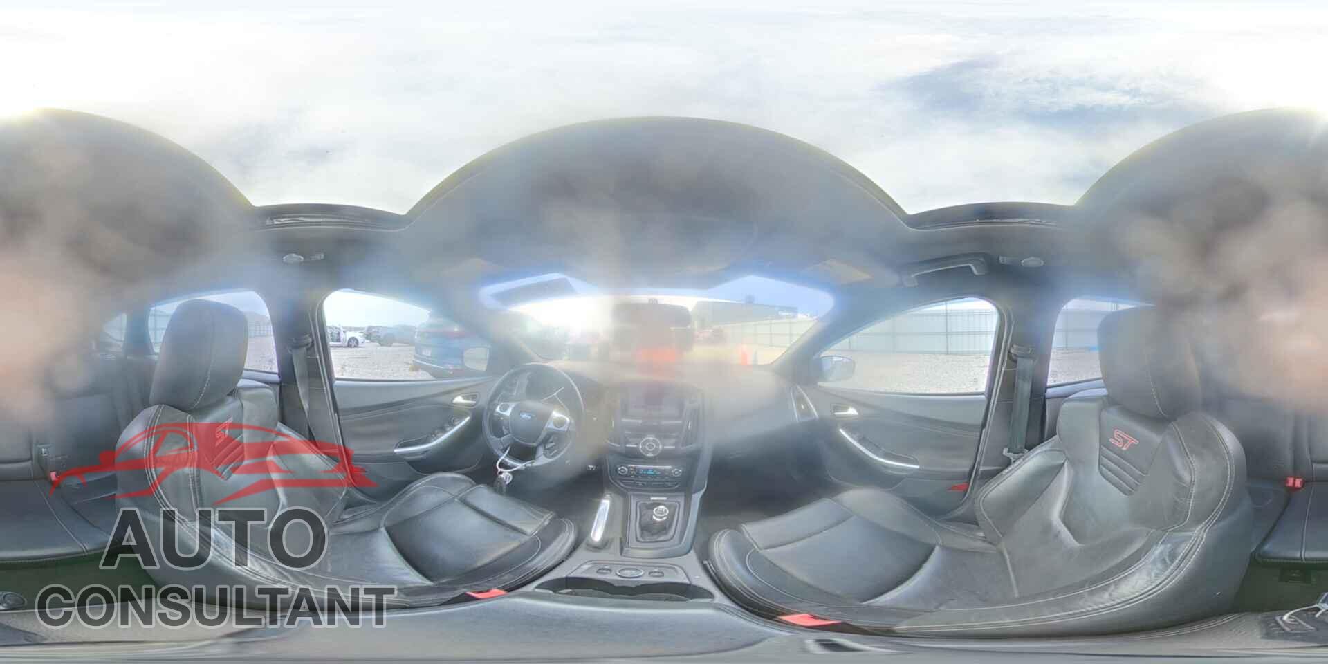 FORD FOCUS 2013 - 1FADP3L90DL349145