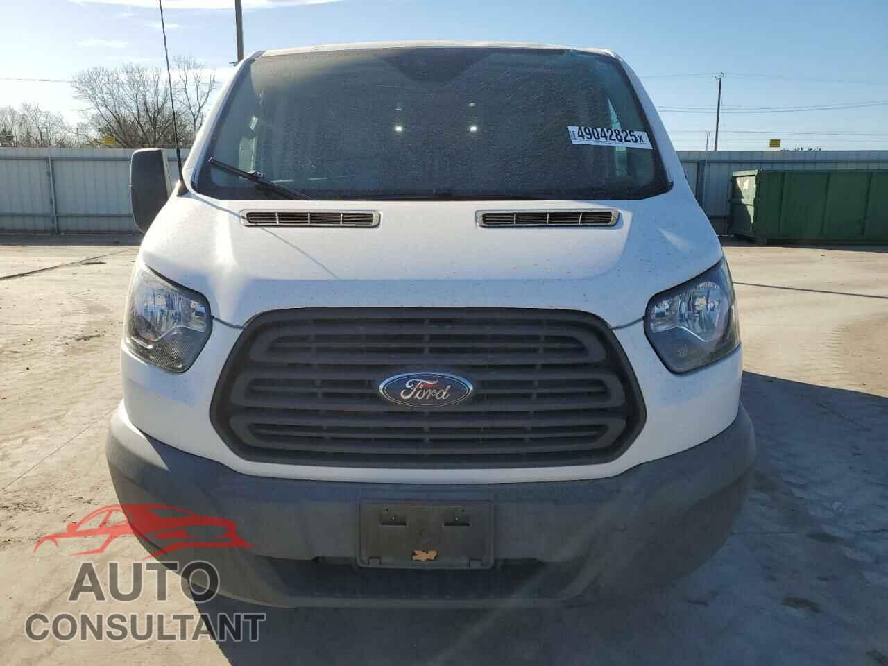 FORD TRANSIT 2018 - 1FTYE1ZM2JKA78639