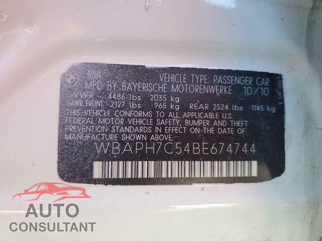 BMW 3 SERIES 2011 - WBAPH7C54BE674744