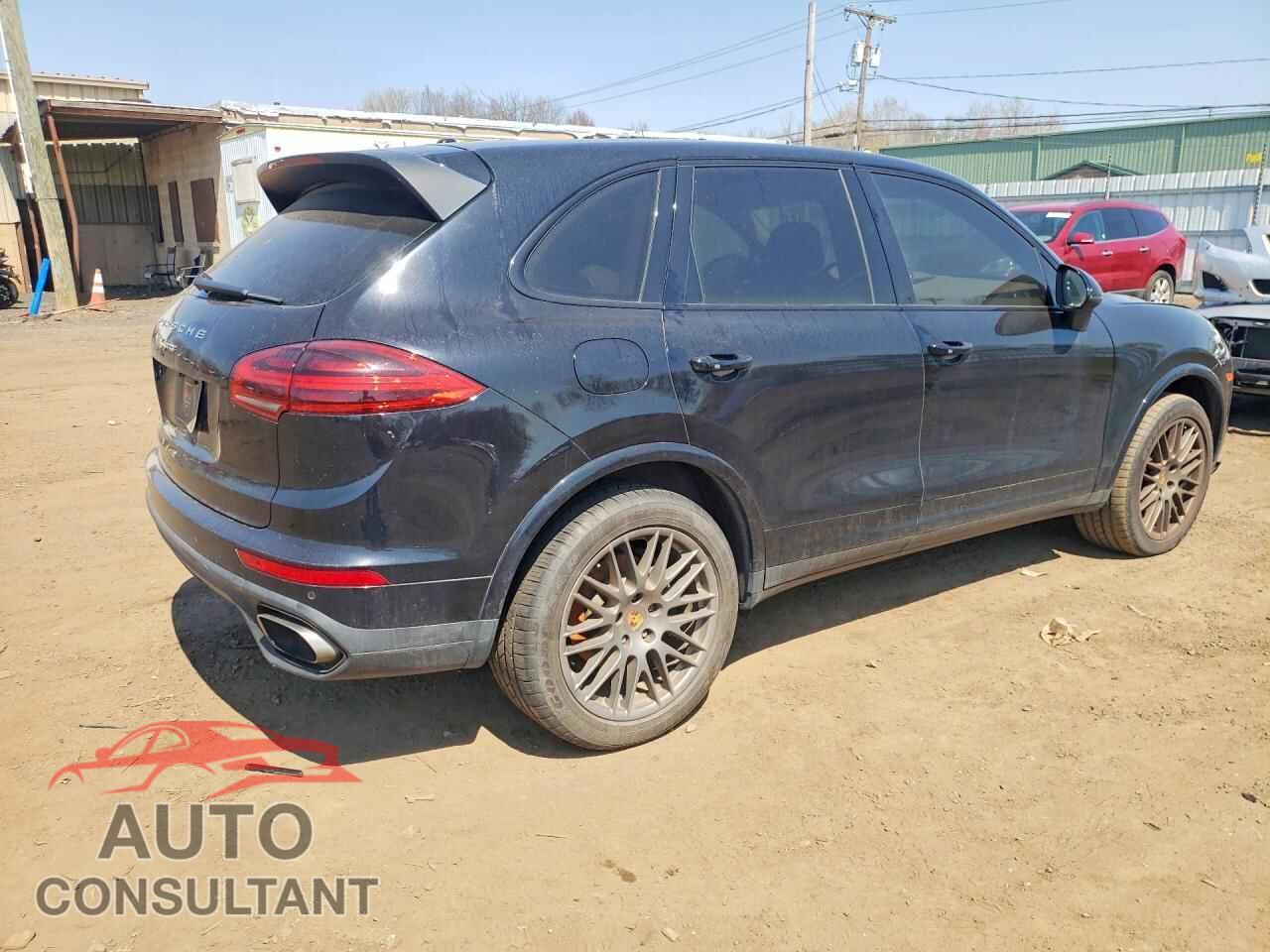 PORSCHE CAYENNE 2017 - WP1AA2A21HKA85796