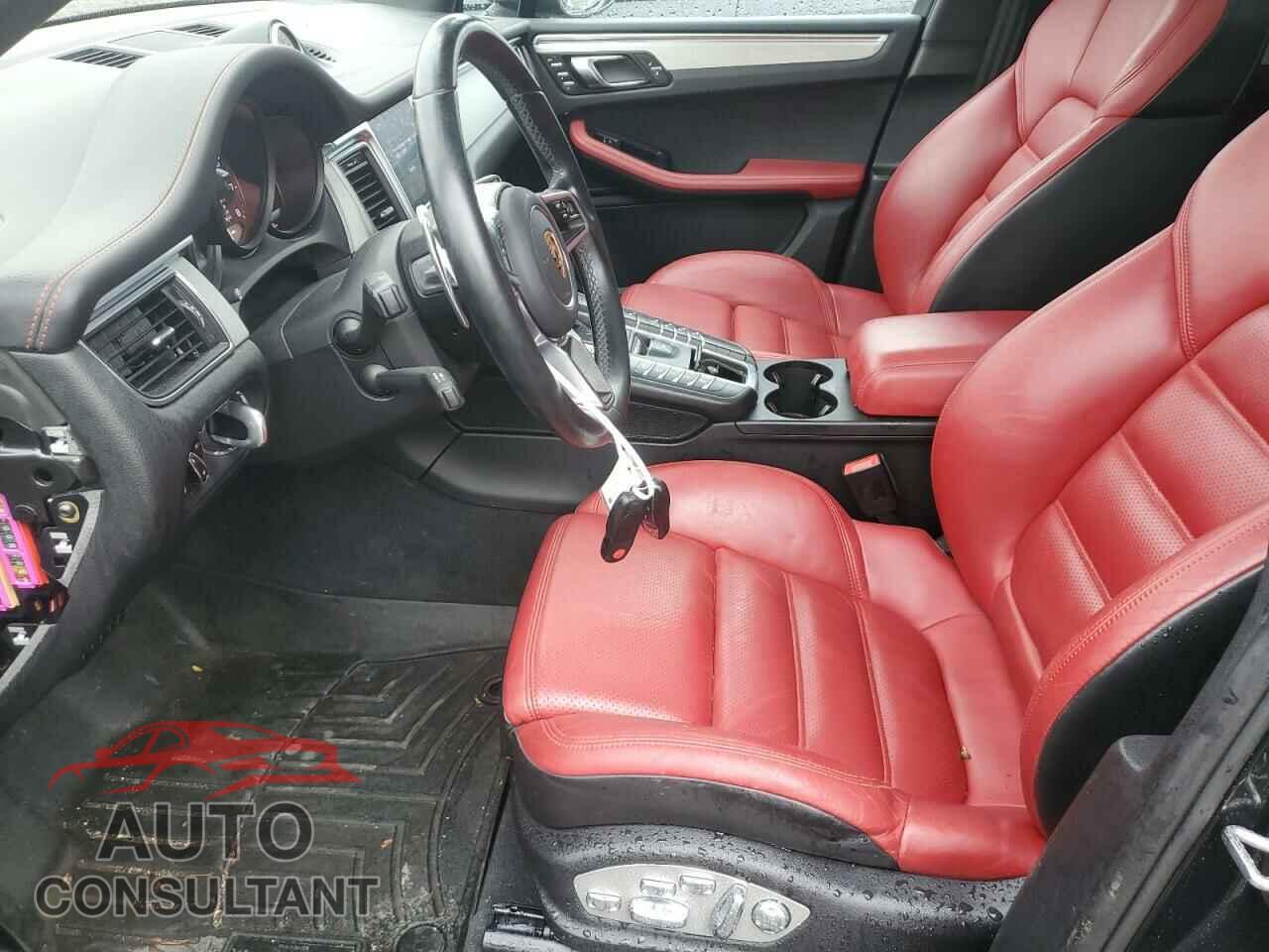 PORSCHE MACAN 2017 - WP1AG2A59HLB56052