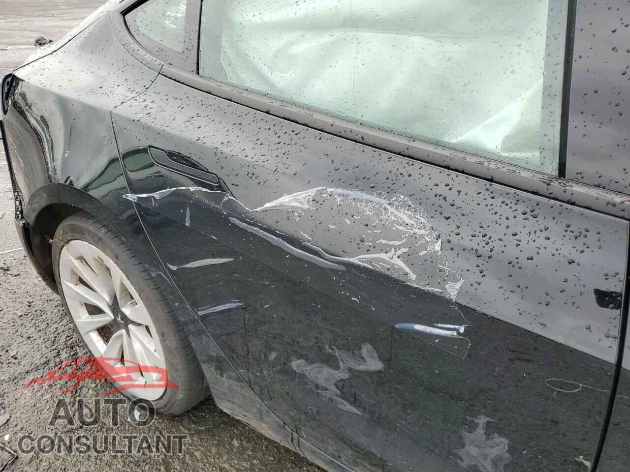 TESLA MODEL 3 2023 - 5YJ3E1EB4PF686313