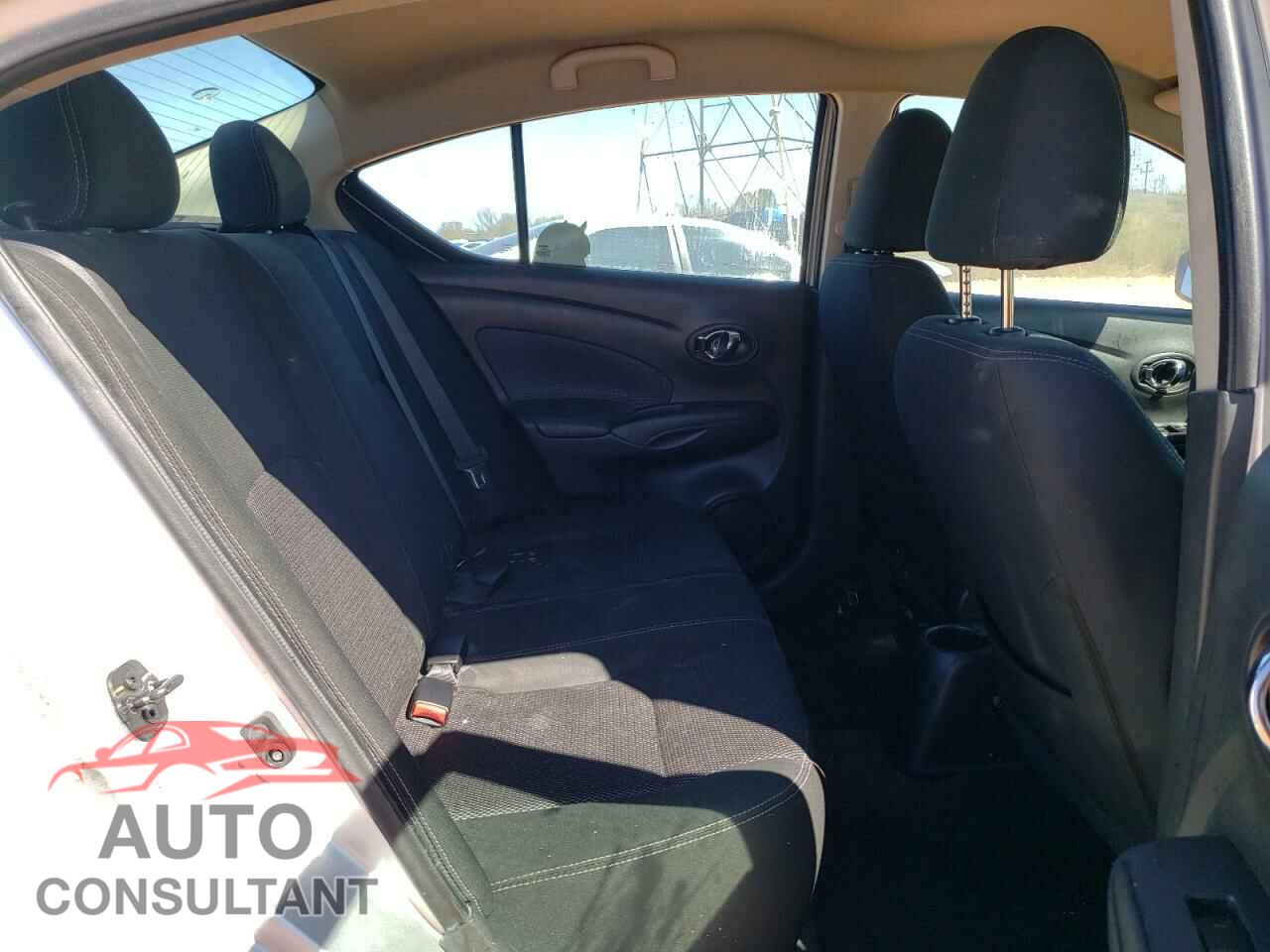 NISSAN VERSA 2017 - 3N1CN7AP3HL892930