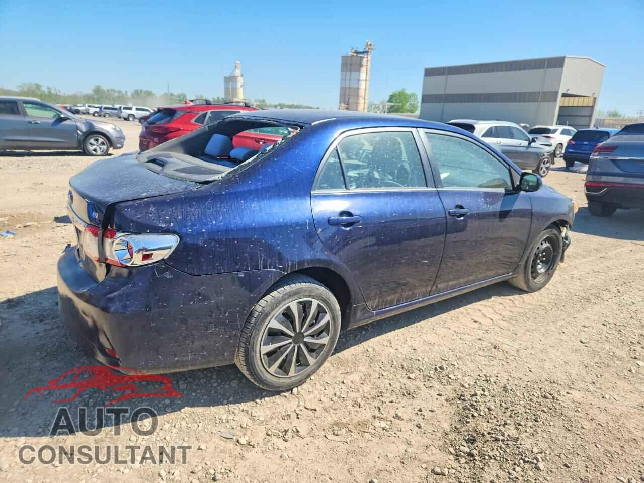 TOYOTA COROLLA 2013 - 2T1BU4EE4DC031045