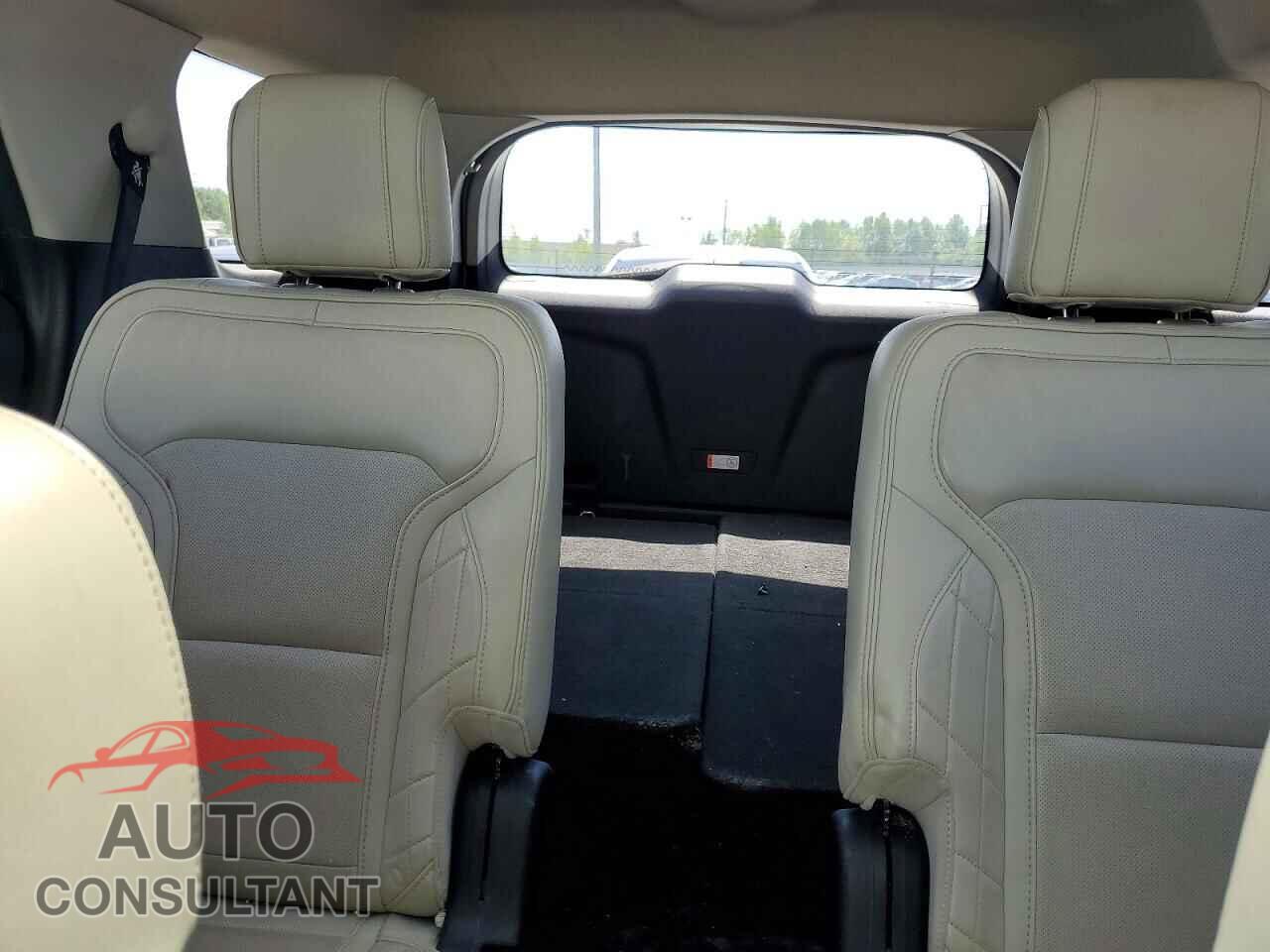 FORD EXPLORER 2018 - 1FM5K8HT3JGB06167