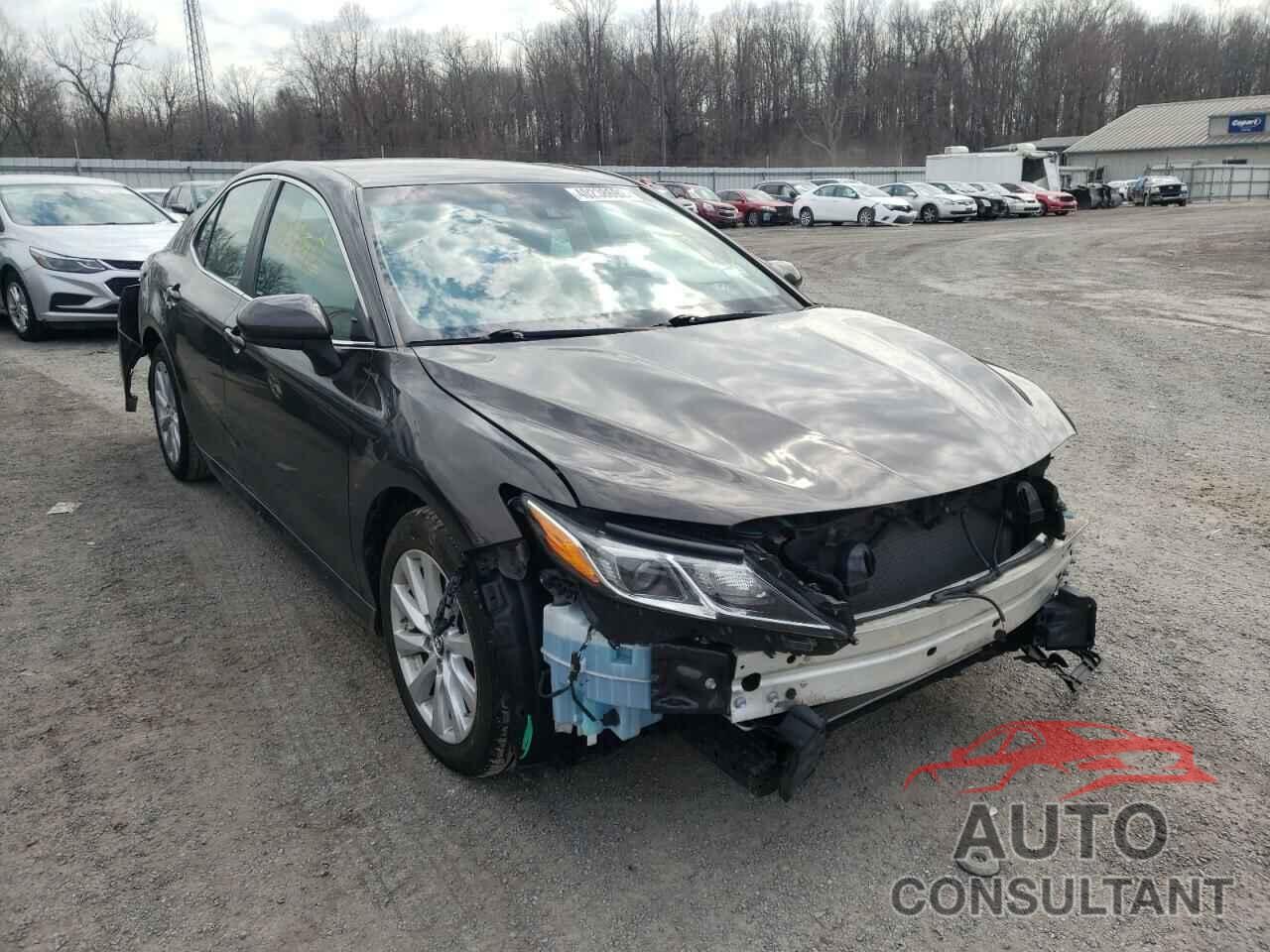 TOYOTA CAMRY 2018 - 4T1B11HK5JU093265