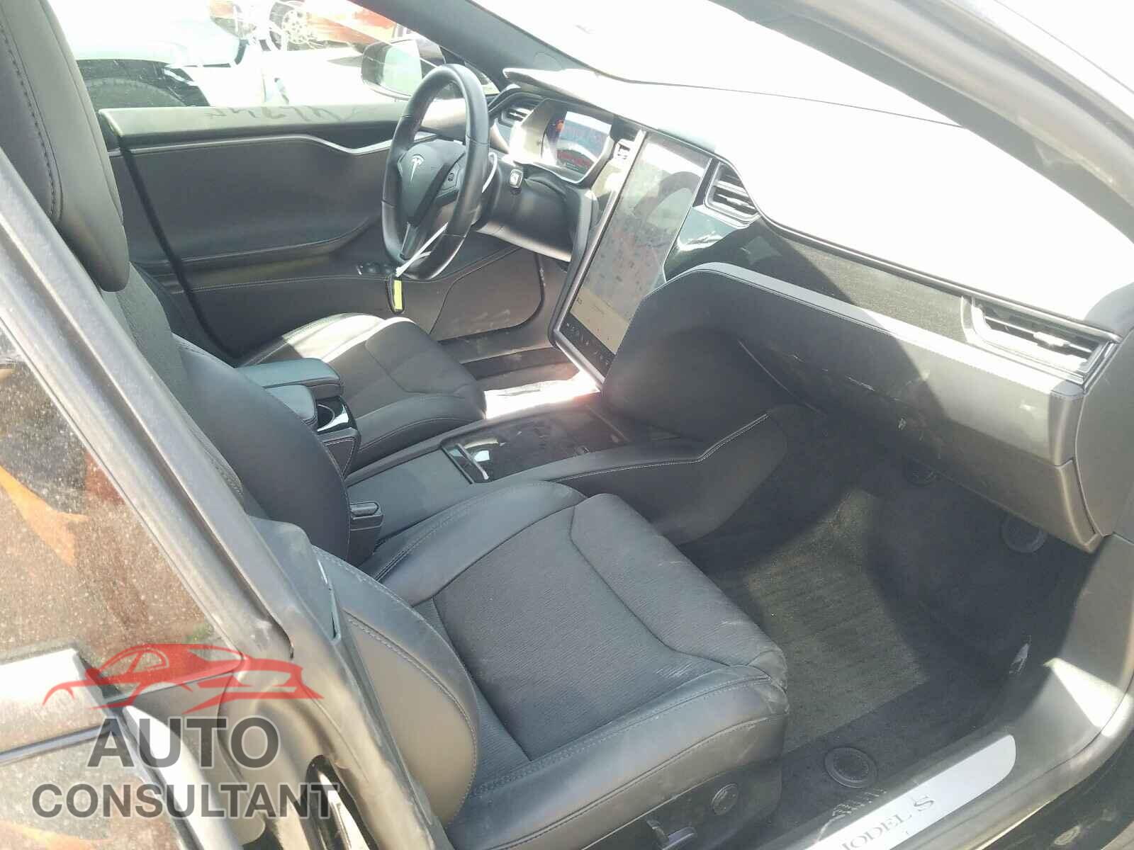 TESLA MODEL S 2018 - 5YJSA1E20JF281869