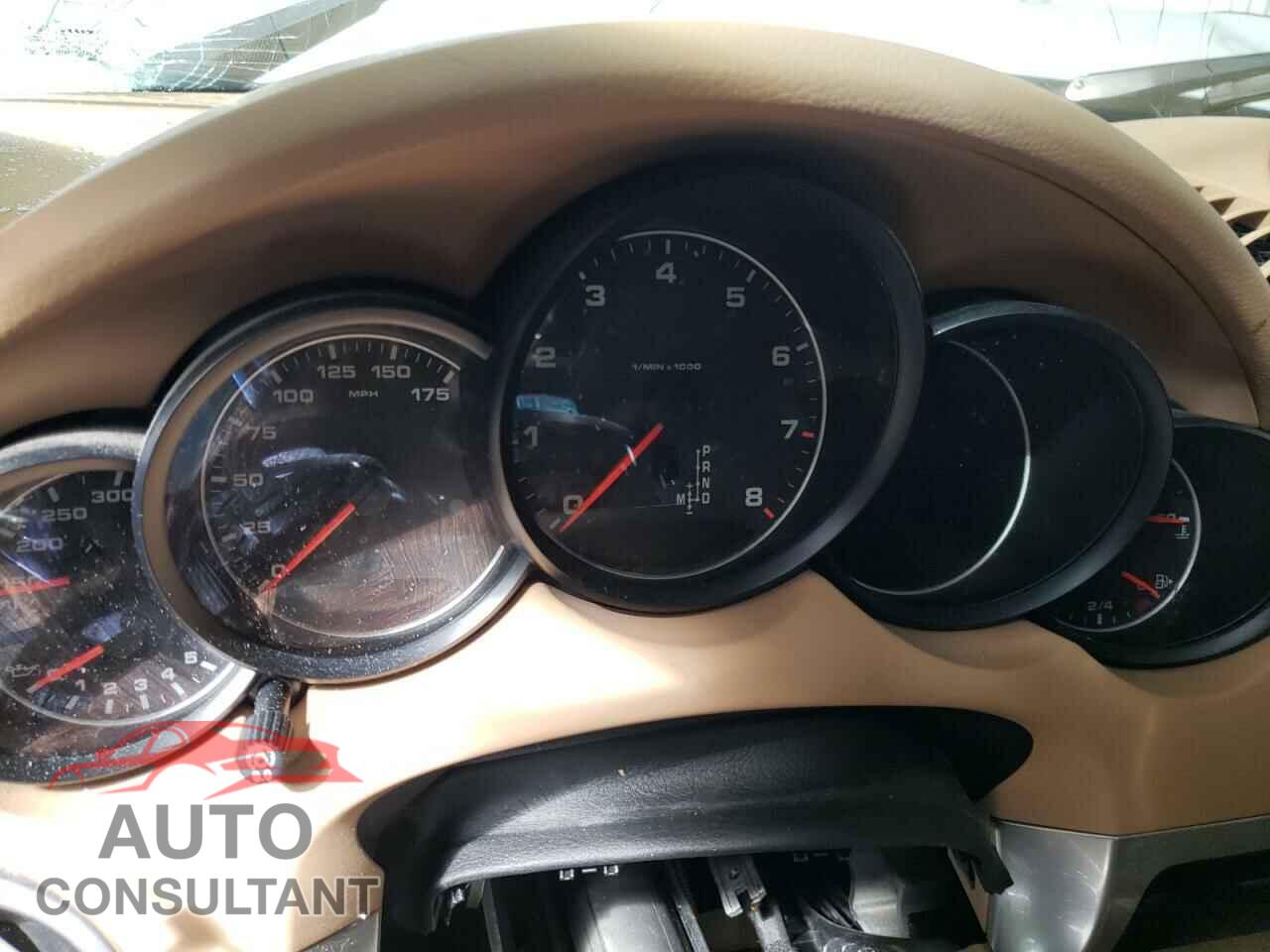 PORSCHE CAYENNE 2017 - WP1AA2A2XHKA81407