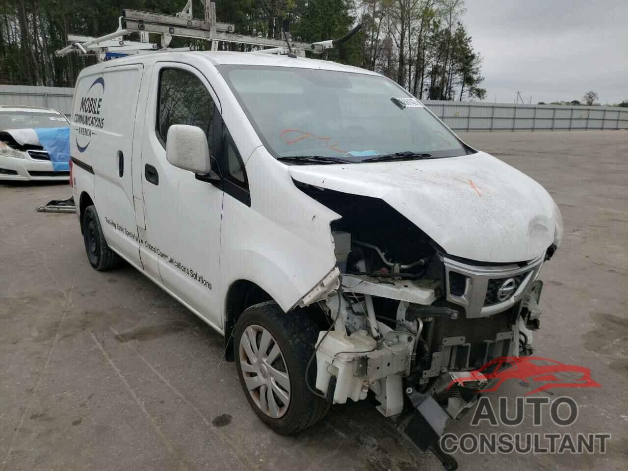 NISSAN NV 2017 - 3N6CM0KN1HK712125