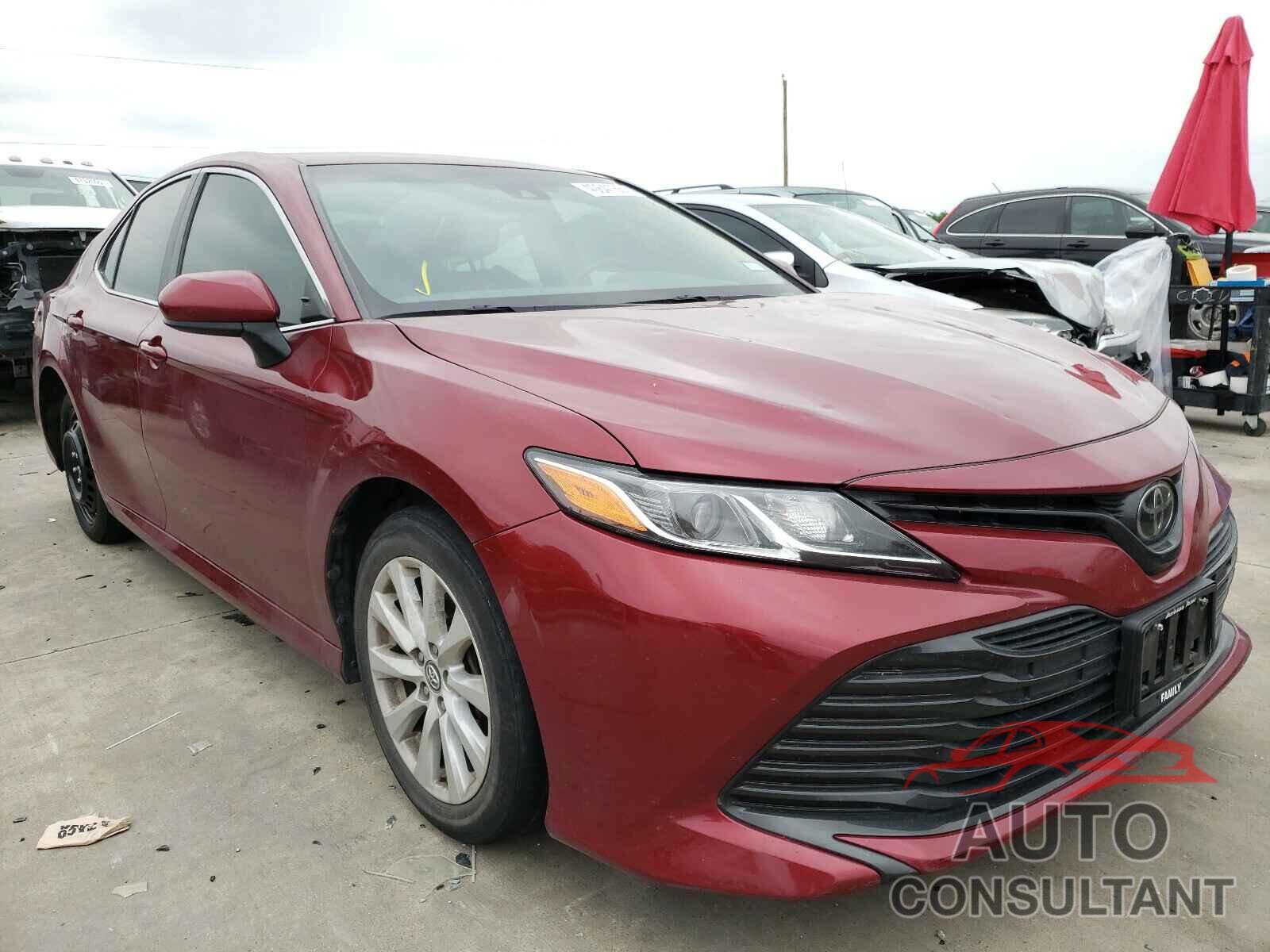 TOYOTA CAMRY 2018 - 4T1B11HK8JU596837