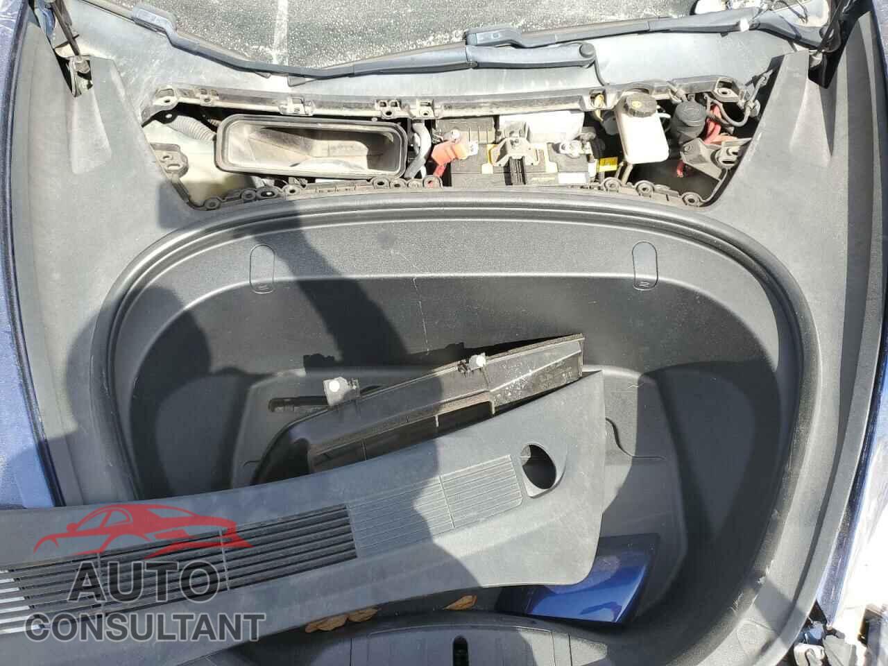TESLA MODEL 3 2019 - 5YJ3E1EAXKF424943
