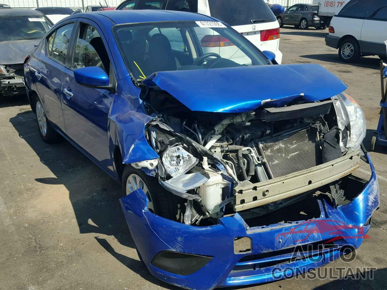 NISSAN VERSA 2015 - 3N1CN7AP8FL850833