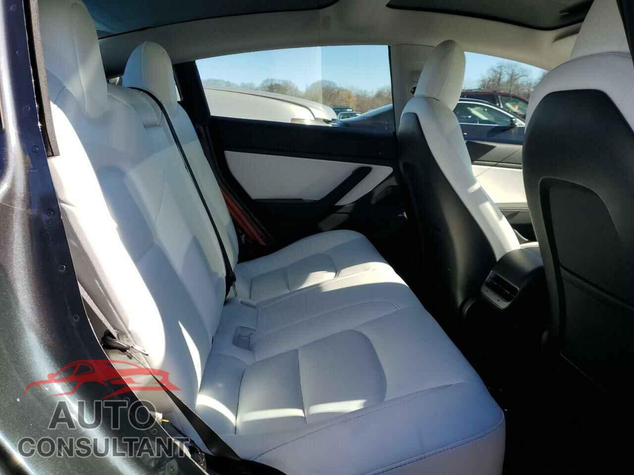 TESLA MODEL 3 2020 - 5YJ3E1EA4LF797672