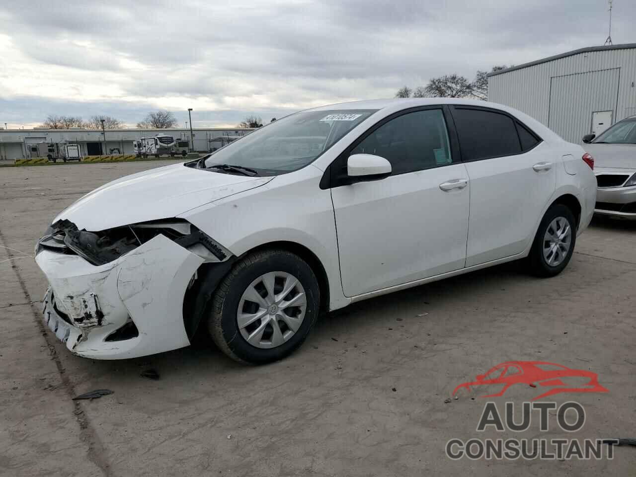 TOYOTA COROLLA 2018 - 5YFBURHE8JP754952