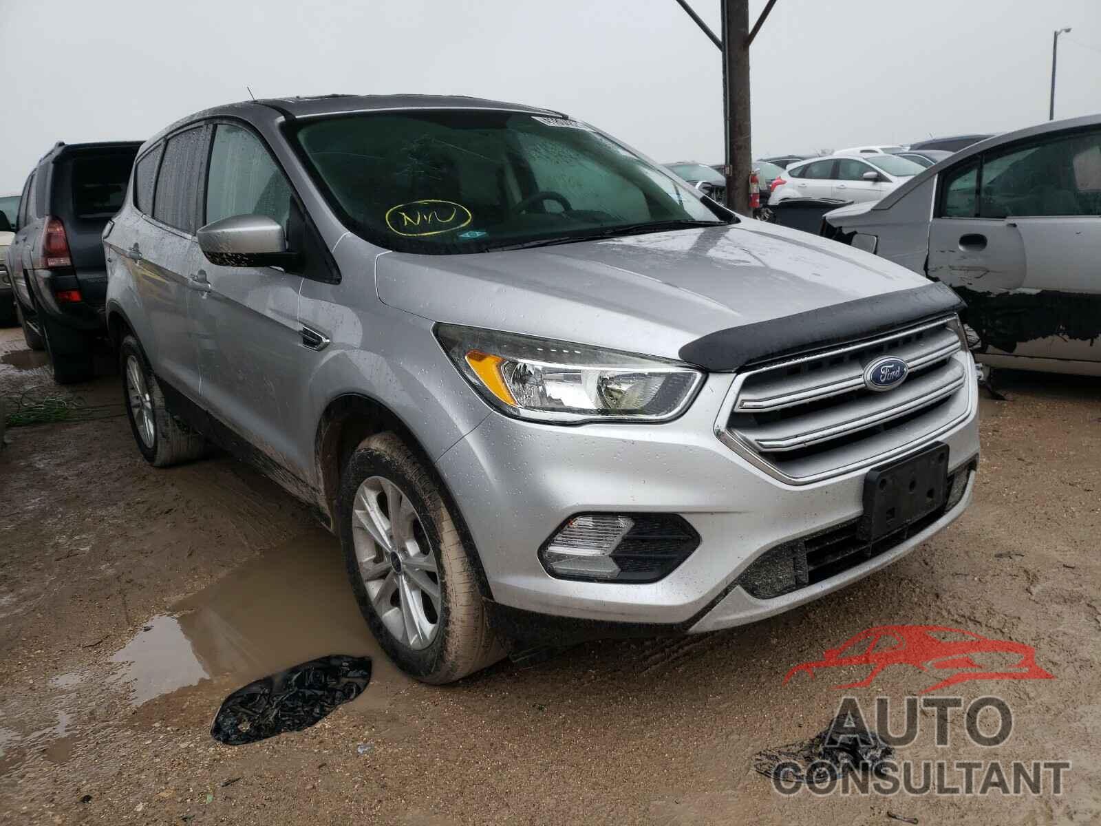FORD ESCAPE 2017 - 1FMCU0G94HUB66334