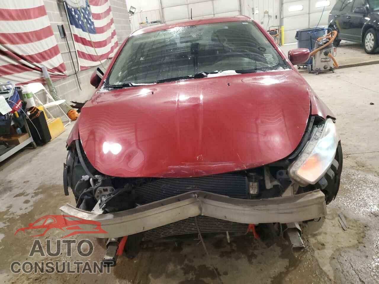 DODGE DART 2013 - 1C3CDFAA8DD323677