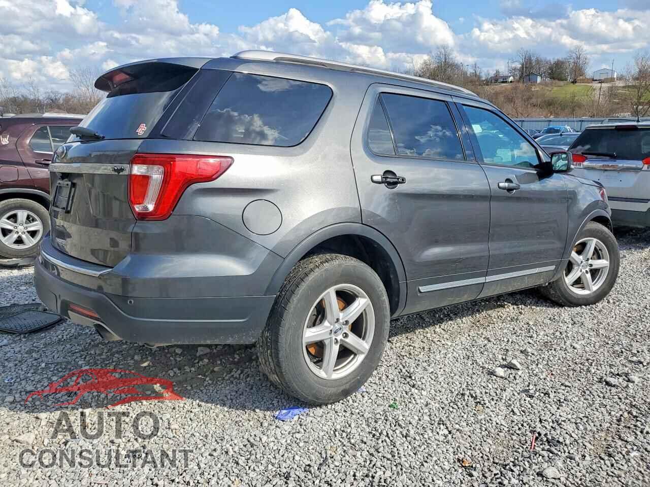 FORD EXPLORER 2018 - 1FM5K7D86JGA40967