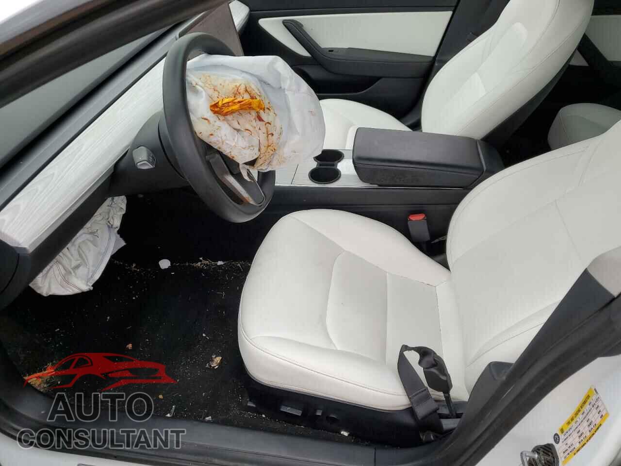 TESLA MODEL 3 2020 - 5YJ3E1EA2LF806921