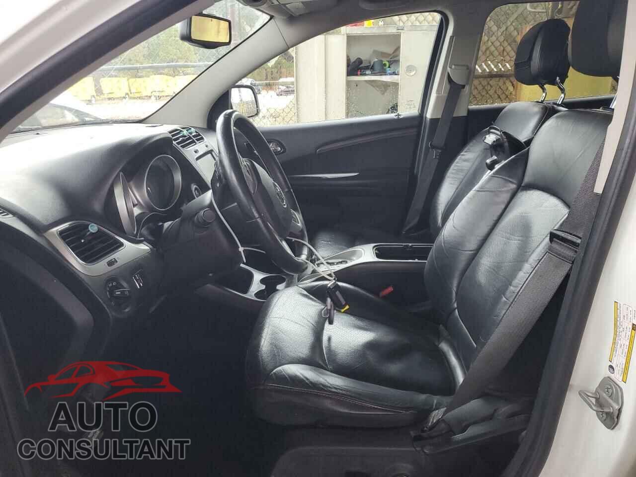 DODGE JOURNEY 2015 - 3C4PDCEG5FT674120