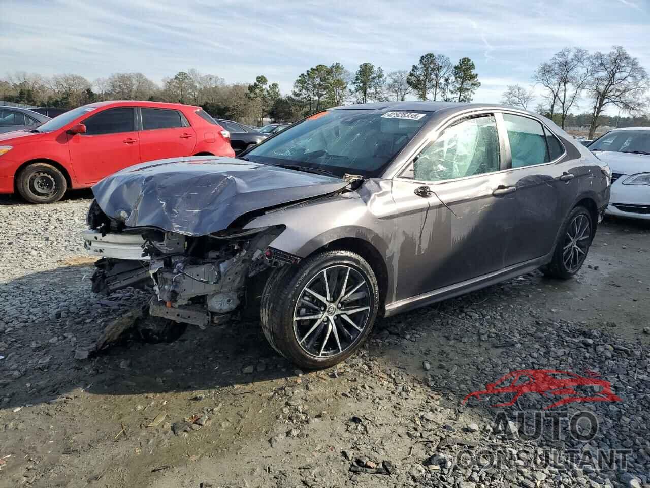TOYOTA CAMRY 2024 - 4T1G11AK2RU262587