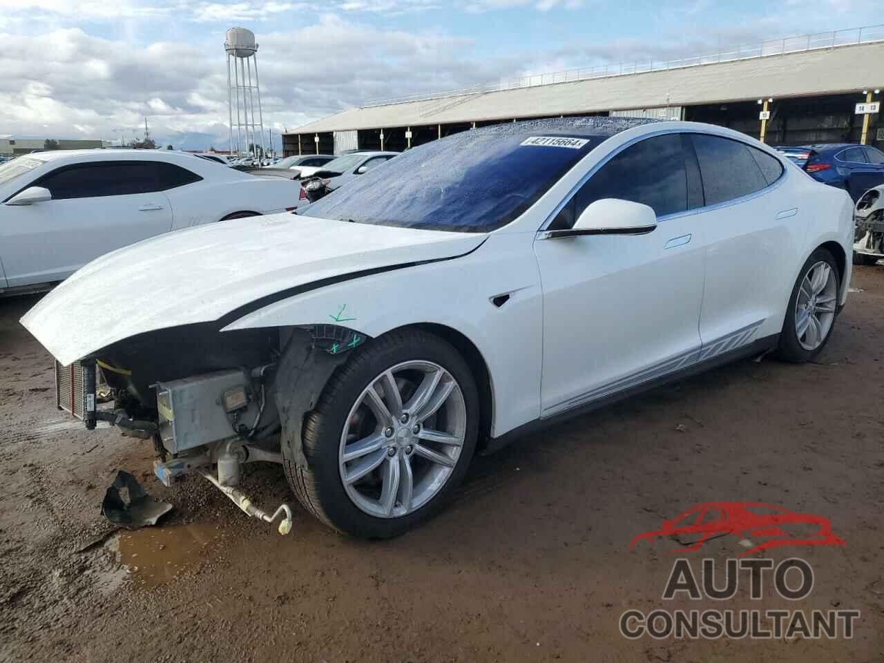 TESLA MODEL S 2015 - 5YJSA1E23FF107267