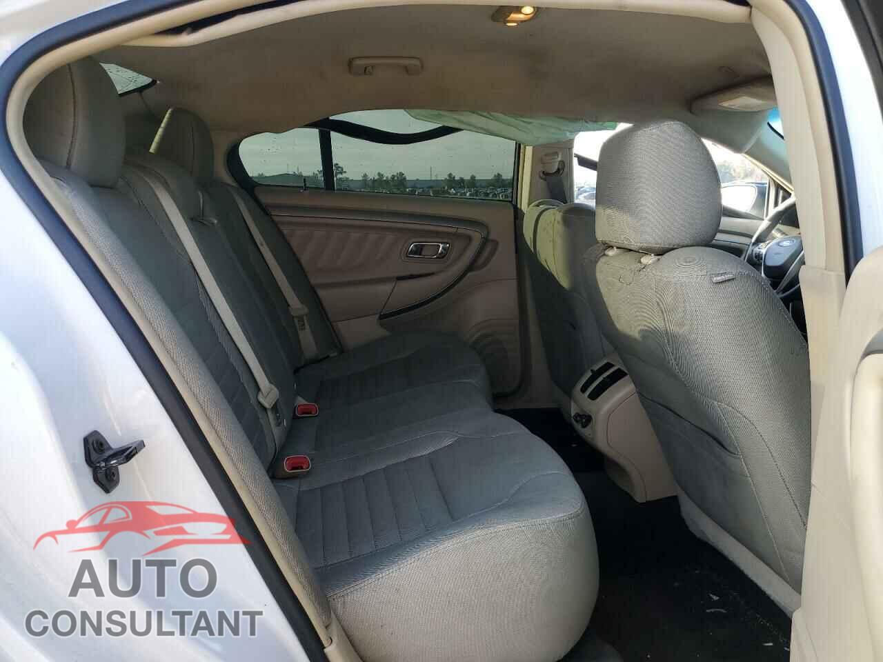 FORD TAURUS 2013 - 1FAHP2D84DG184548