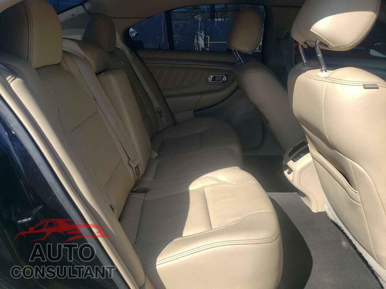 FORD TAURUS 2016 - 1FAHP2E85GG153036