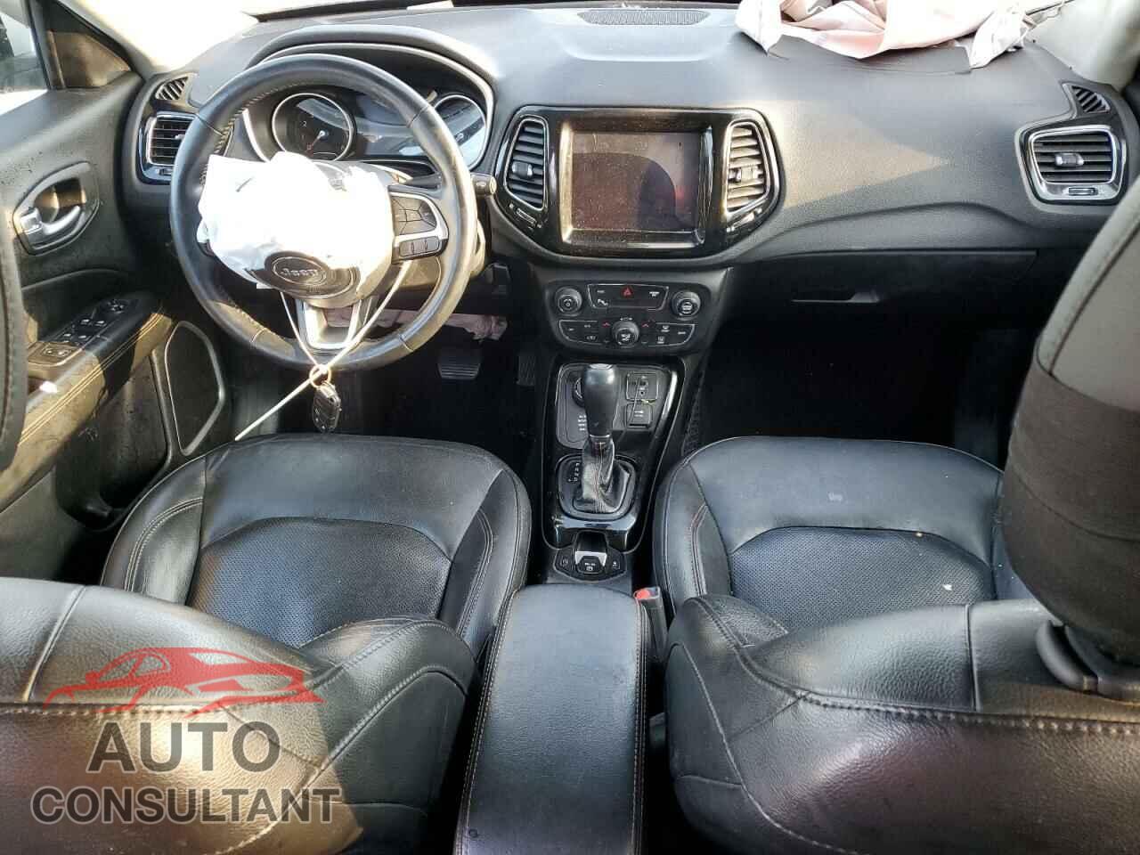JEEP COMPASS 2018 - 3C4NJDCBXJT238238