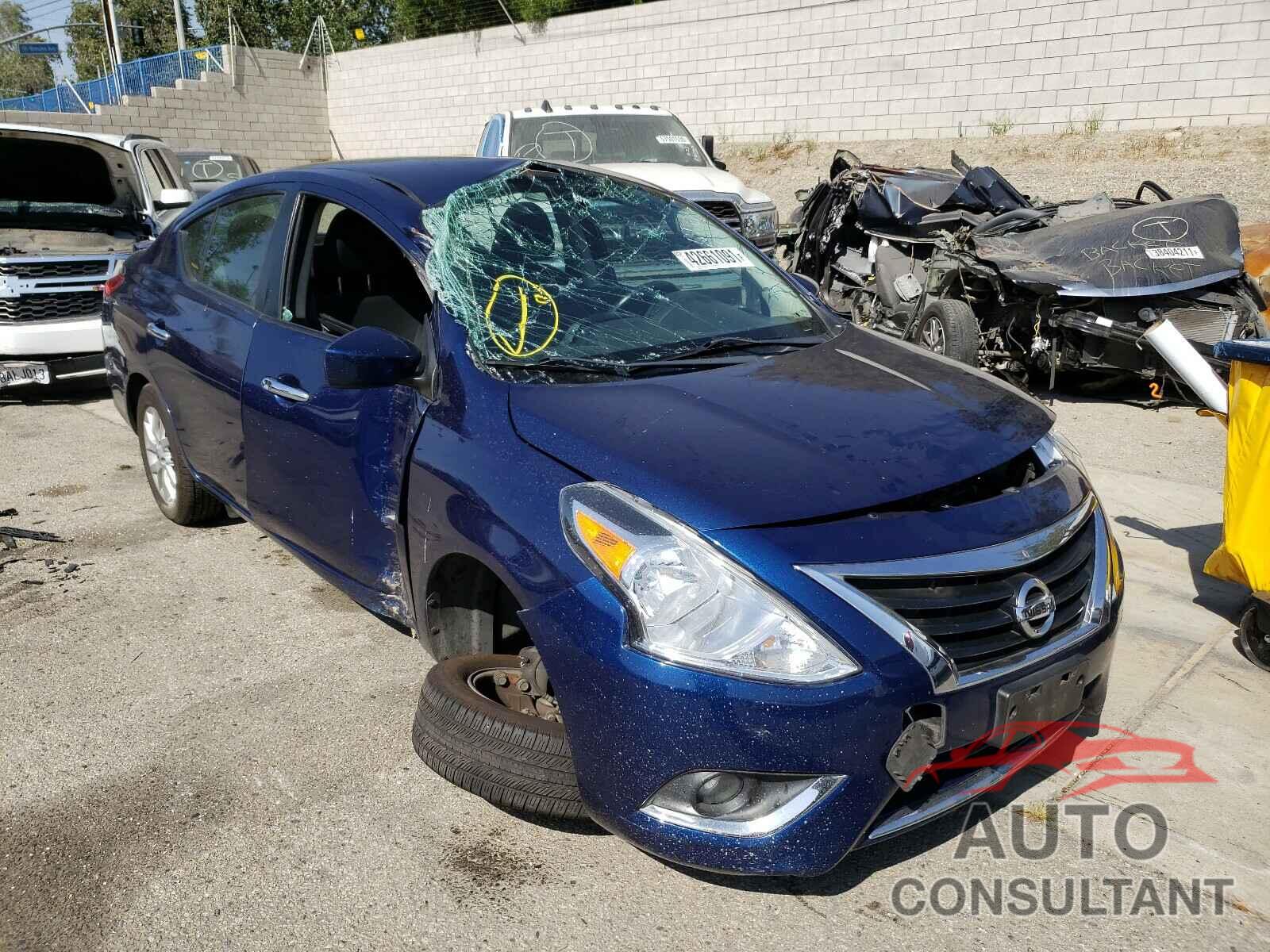 NISSAN VERSA 2018 - 3N1CN7AP5JL800769