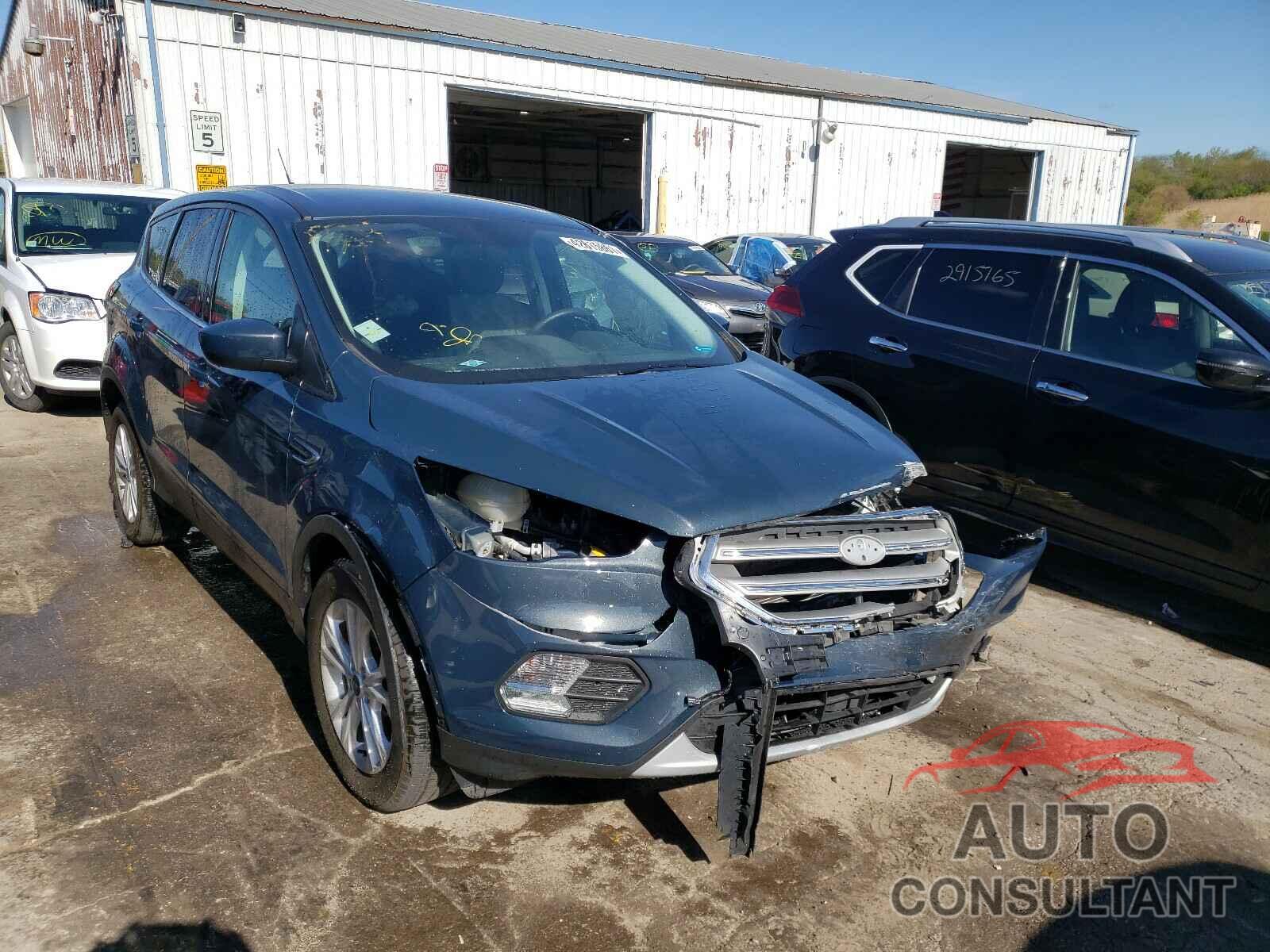 FORD ESCAPE 2019 - 1FMCU0GD7KUA02636