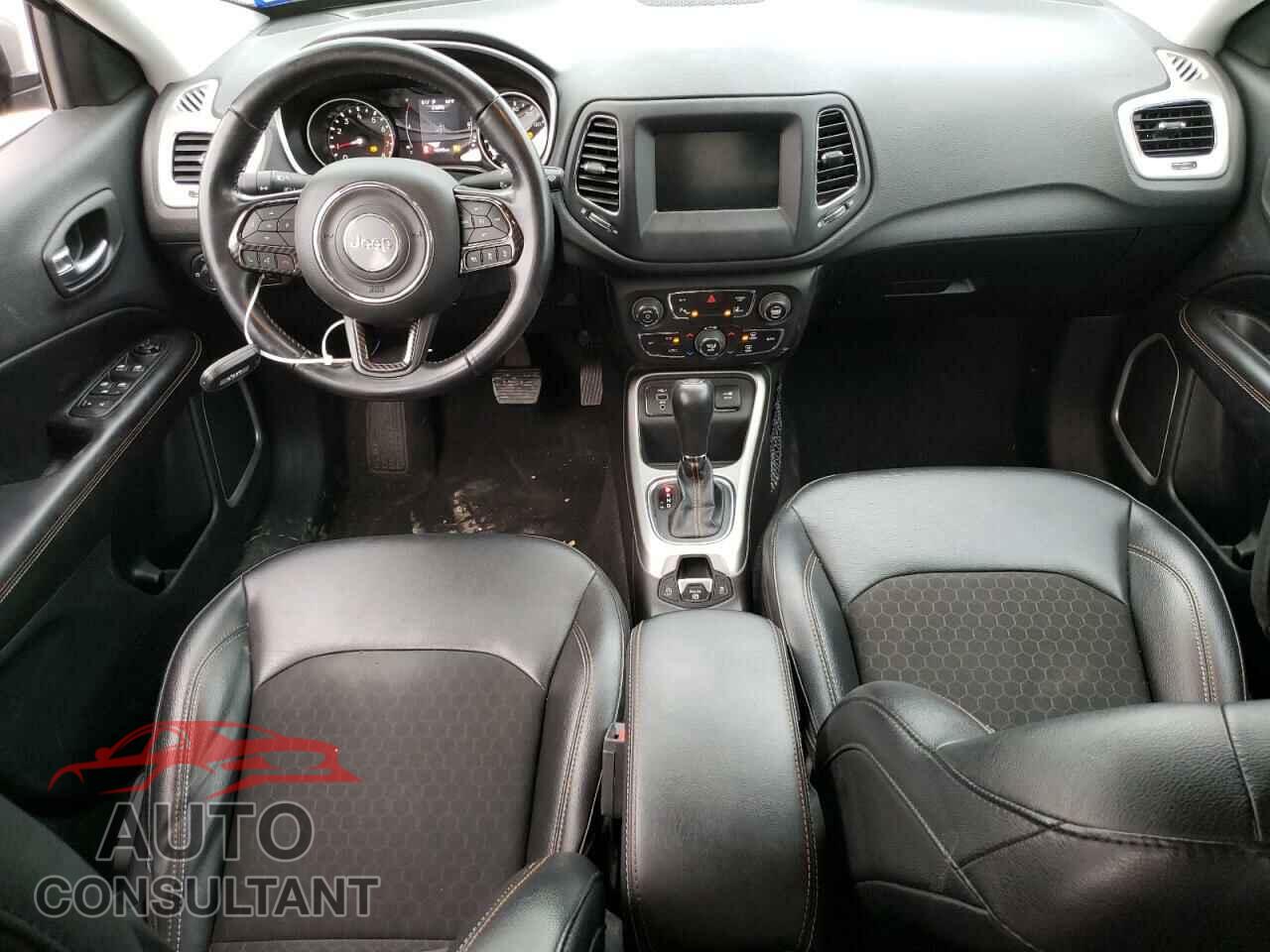 JEEP COMPASS 2020 - 3C4NJCBB5LT257276
