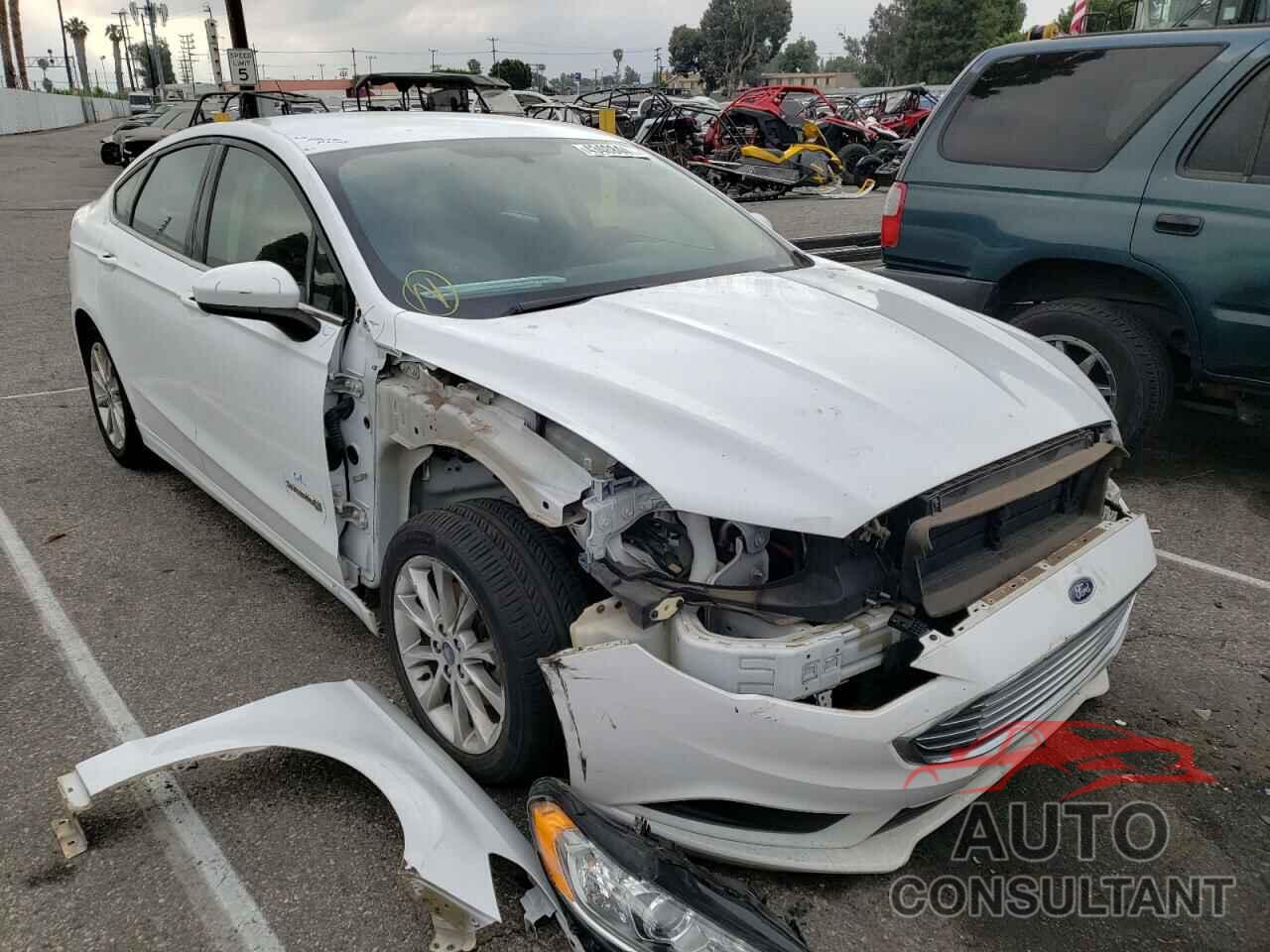 FORD FUSION 2017 - 3FA6P0LUXHR224835