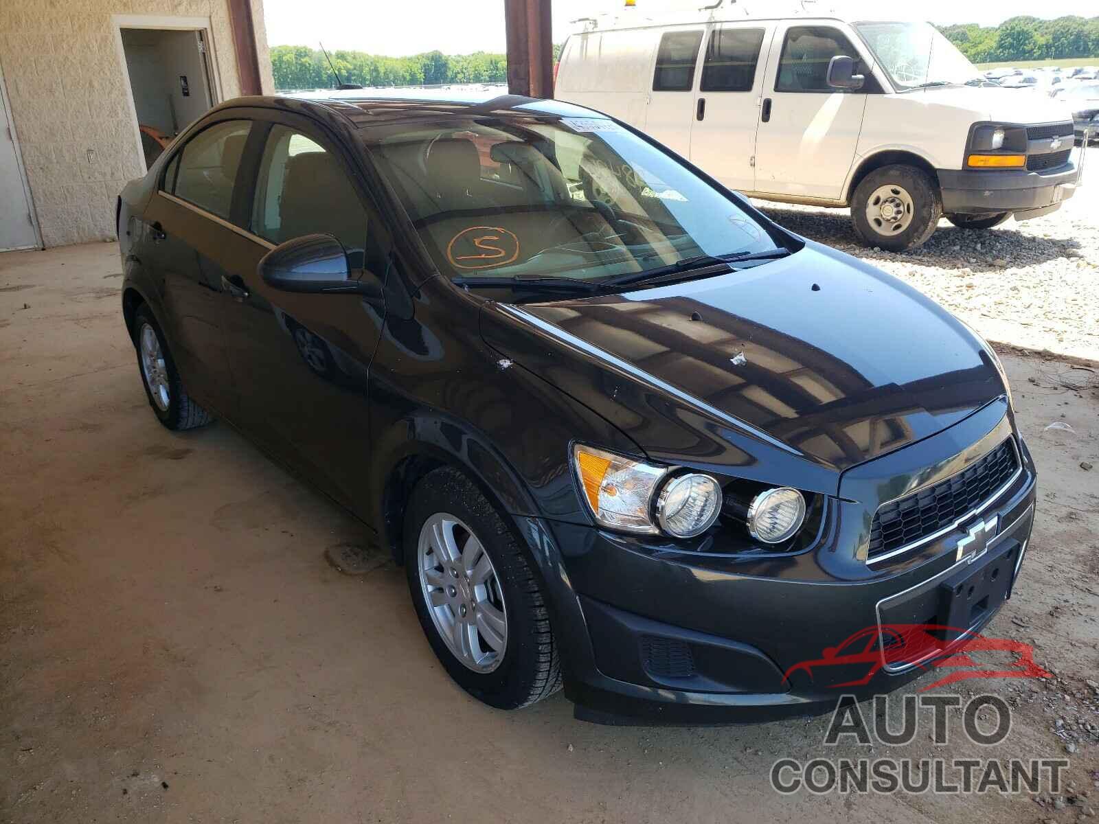 CHEVROLET SONIC 2016 - 1G1JC5SH6G4114222