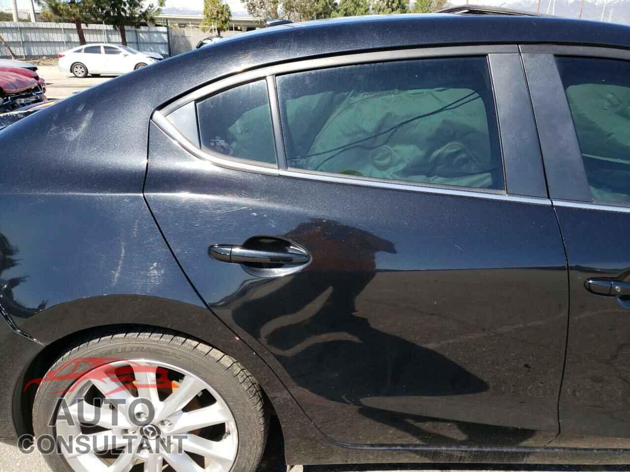 MAZDA 3 2017 - 3MZBN1V79HM123114