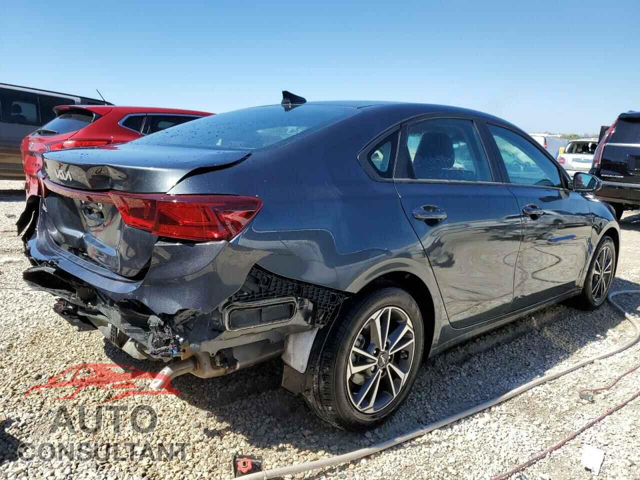 KIA FORTE 2023 - 3KPF24AD6PE565285