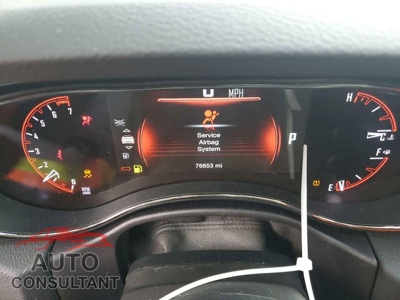 DODGE DURANGO 2018 - 1C4RDHDG0JC171753